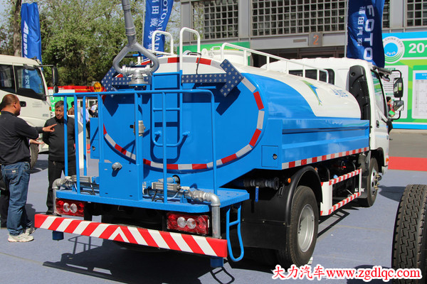 �W�R�ɞ�ˮ܇(ch��)�DƬ