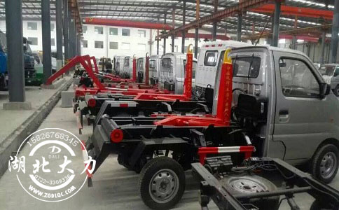 �������年������܇